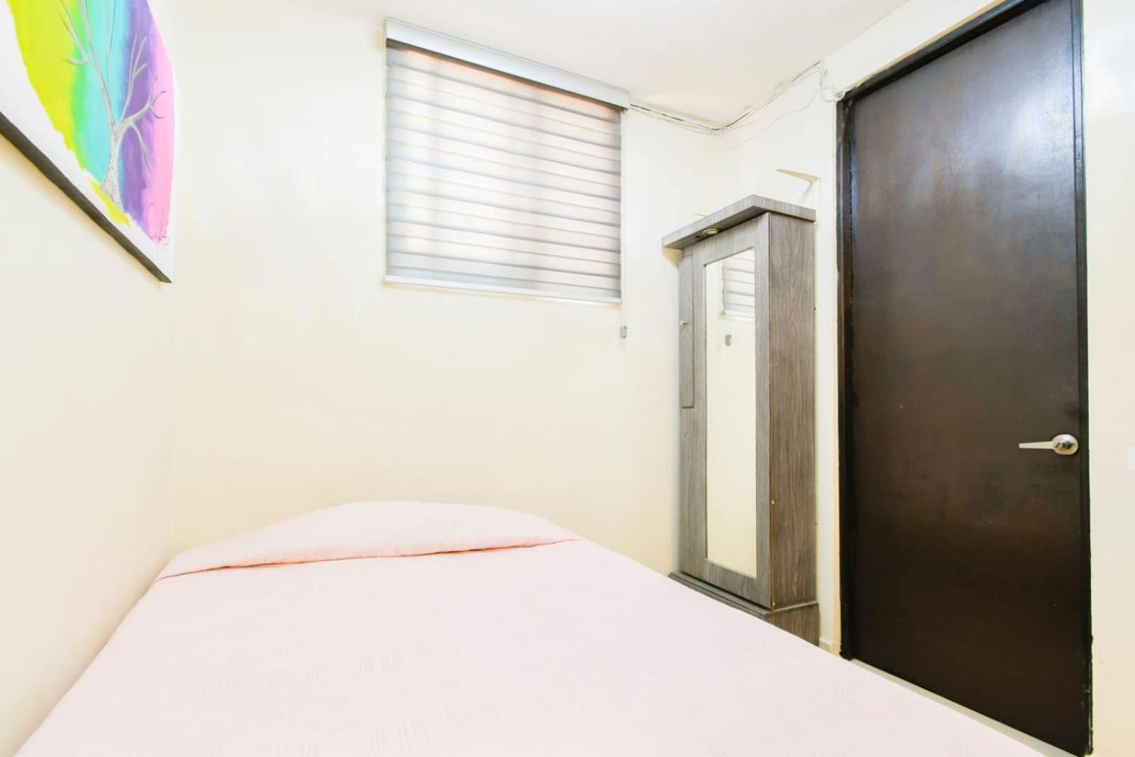 Hostal Vitta Guadalajara Pokoj fotografie